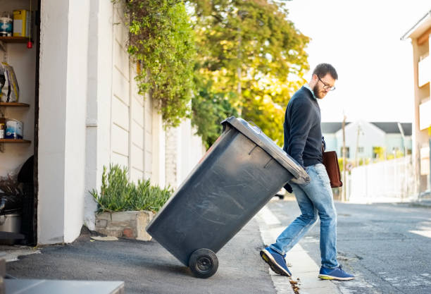 Best Yard Cleanup Services  in Grandview, WA